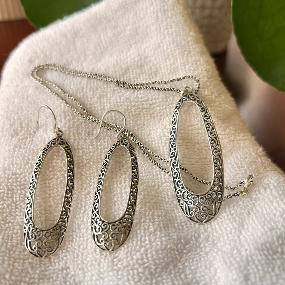 Silpada Silver Filigree Earring and Necklace Set